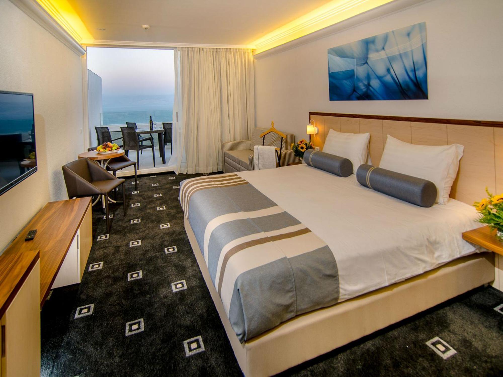 Club Hotel Tiberia Tiberias Zimmer foto